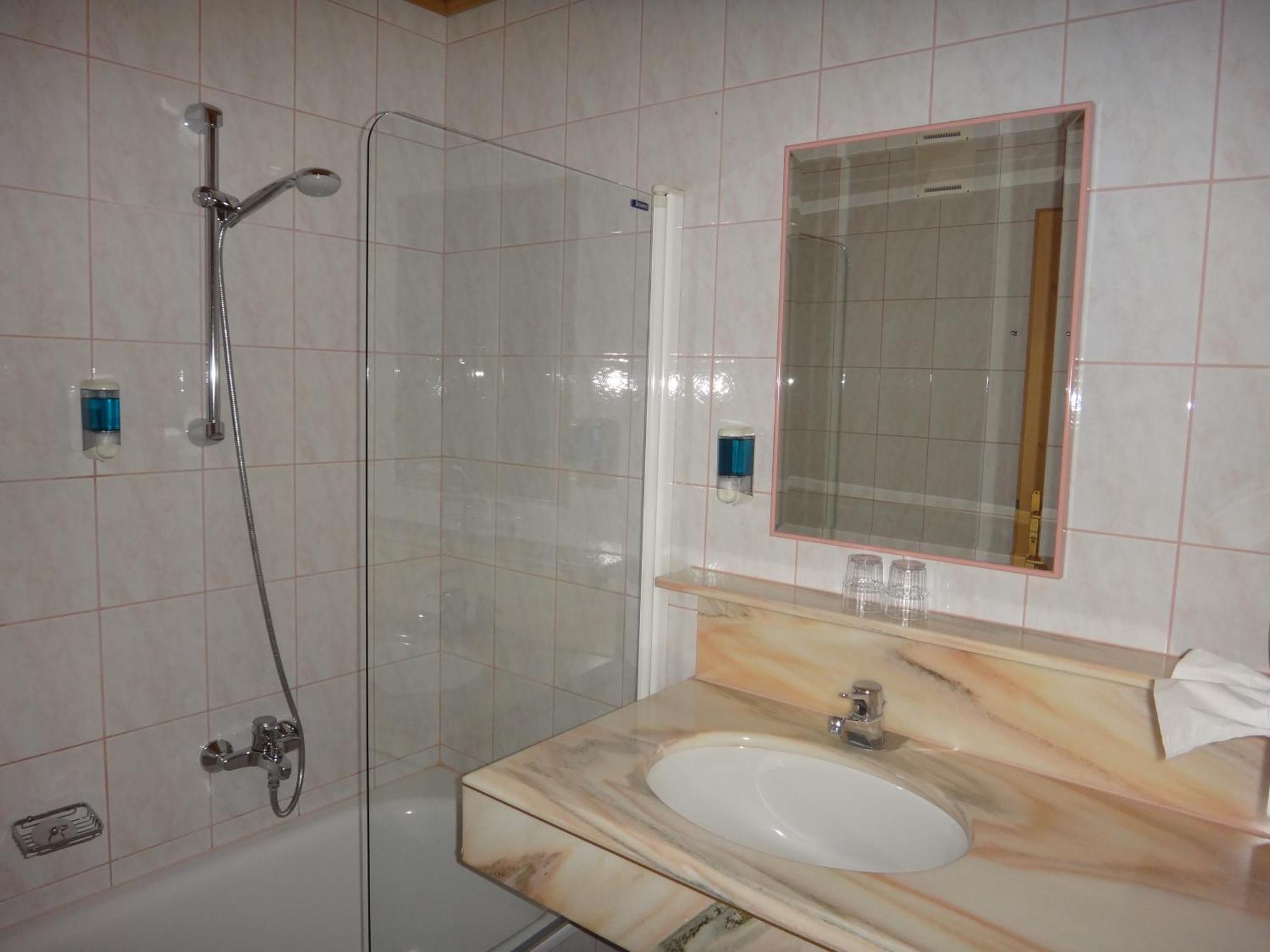 Donau-Rad-Hotel Wachauerhof Marbach an der Donau ภายนอก รูปภาพ